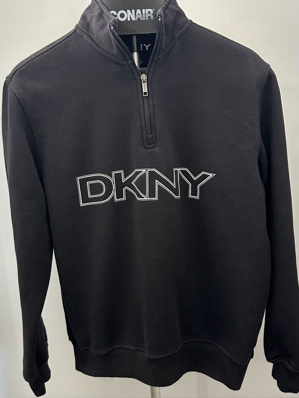 DKNX Pull Over Sweater